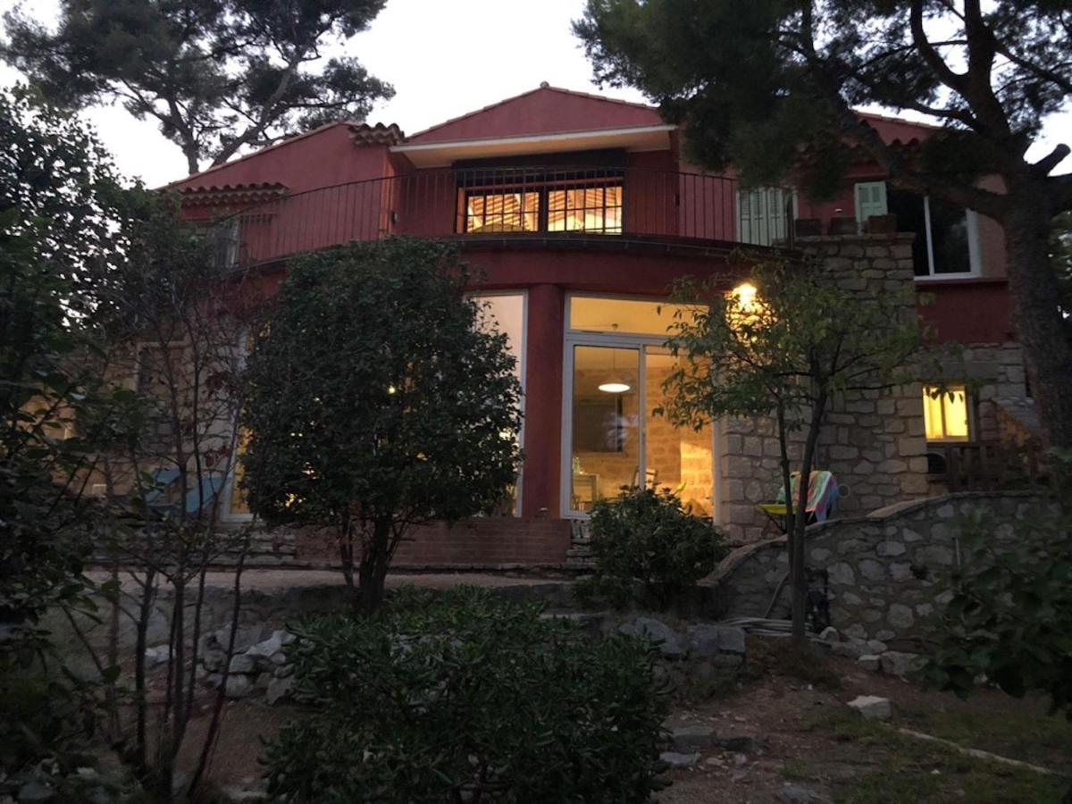 Apartment Avec Jardin Dans Rocaille Cassis
