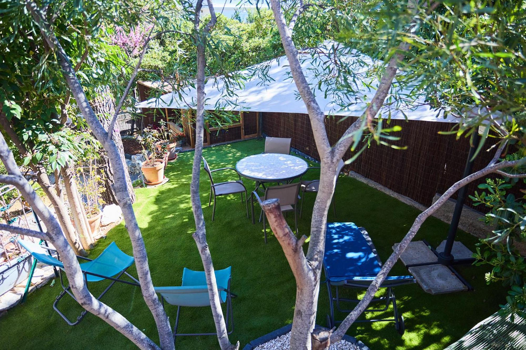 T3 Avec Jardin Dans Rocaille